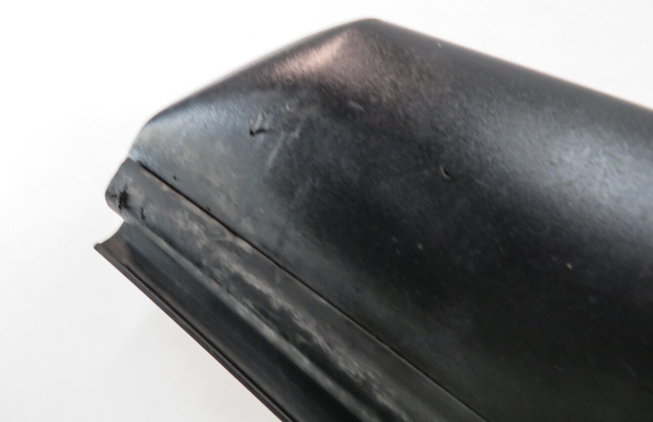 Thumbnail 7: 2012 RANGE ROVER SPORT (L320) RIGHT FRONT PASSENGER DOOR RUNNER MOULDING TRIM