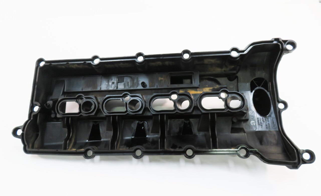 Thumbnail 7: 10-18 RANGE ROVER SPORT (L320 L322 L494 L405) 5.0L V8 - LEFT ENGINE VALVE COVER