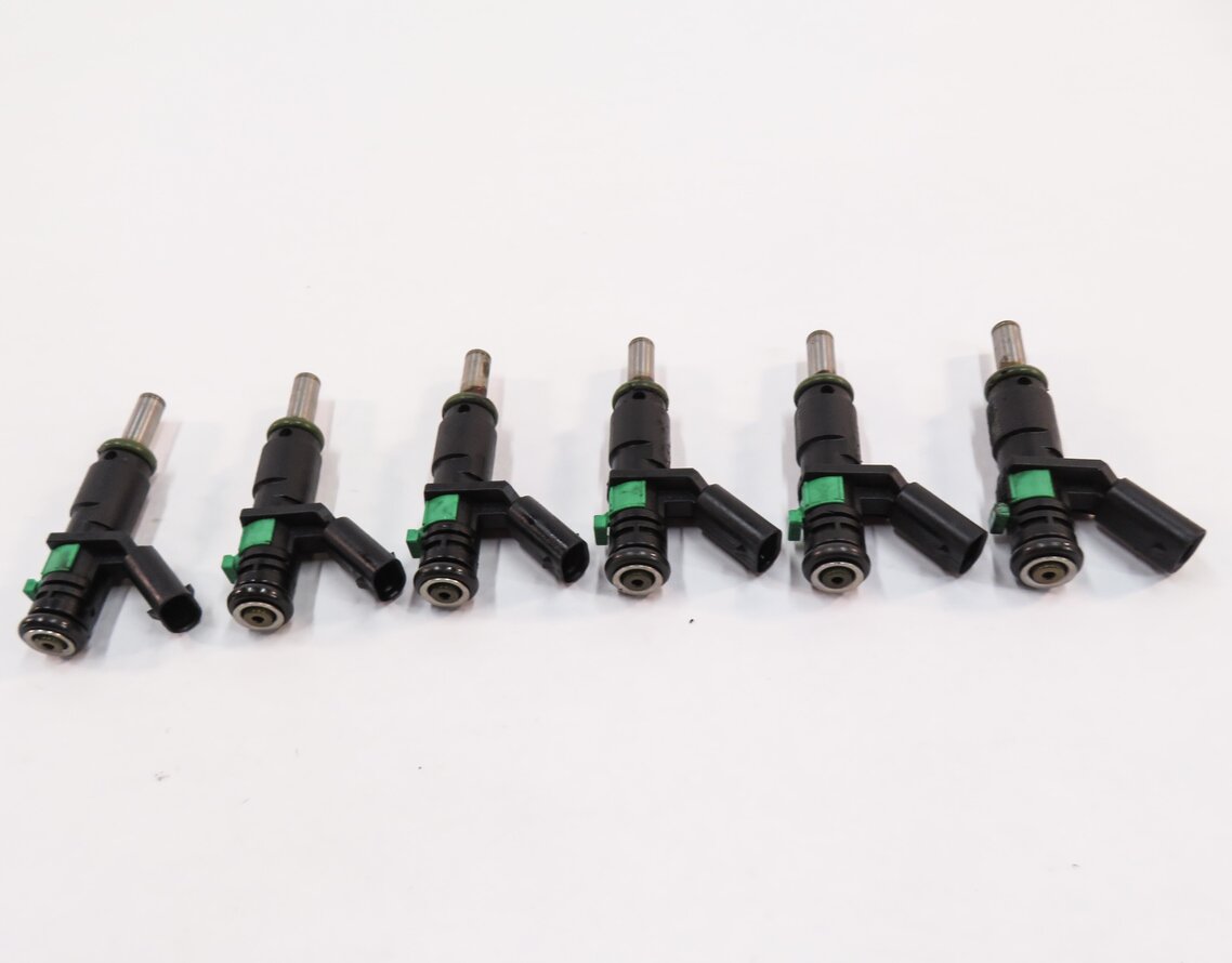 Thumbnail 2: 10-13 MERCEDES C300 C350 E350 GLK350 S400 (W204 W211 X204) FUEL INJECTOR SET-6
