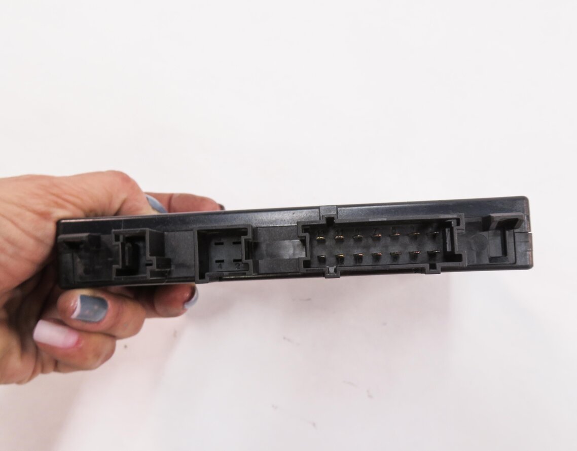 Thumbnail 7: 2012 MERCEDES BENZ GLK350 (X204) LEFT FRONT DRIVER SEAT CONTROL MODULE