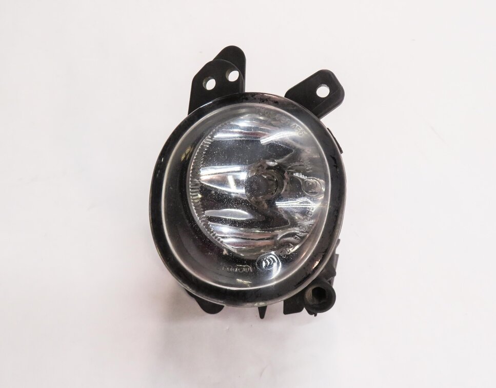 Thumbnail 3: 2006-2013 MERCEDES C300 C350 GL320 GL450 GL550 ML320 ML350 - RIGHT FOGLIGHT LAMP