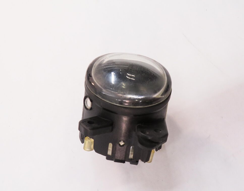 Thumbnail 4: 2006-2013 MERCEDES C300 C350 GL320 GL450 GL550 ML320 ML350 - RIGHT FOGLIGHT LAMP