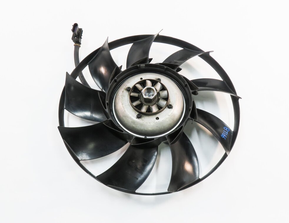 2010-2013 LR4 - RANGE ROVER SPORT (L320) 5.0L NON SC COOLING FAN BLADE w/ CLUTCH