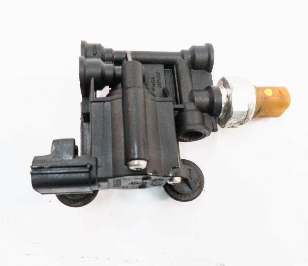 Thumbnail 7: 2011 RANGE ROVER SPORT (L320) AIR SUSPENSION VALVE BLOCK SET-3