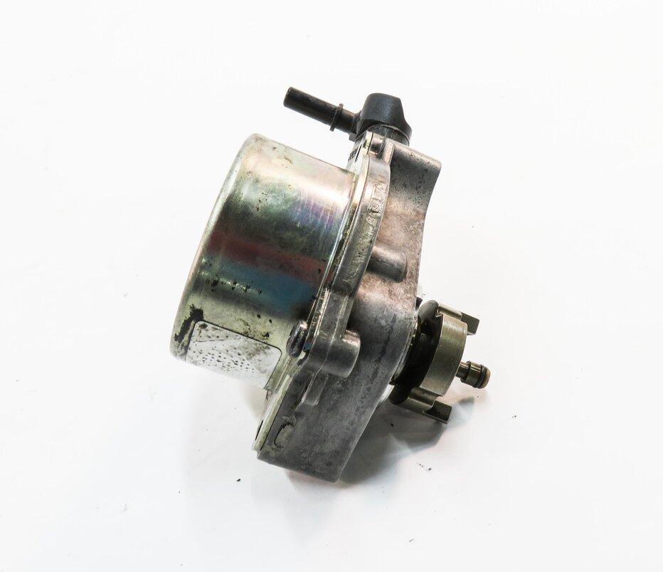 Thumbnail 4: 2010-2019 RANGE ROVER SPORT LR4 JAGUAR XE XF XK - 3.0L / 5.0L BRAKE VACUUM PUMP