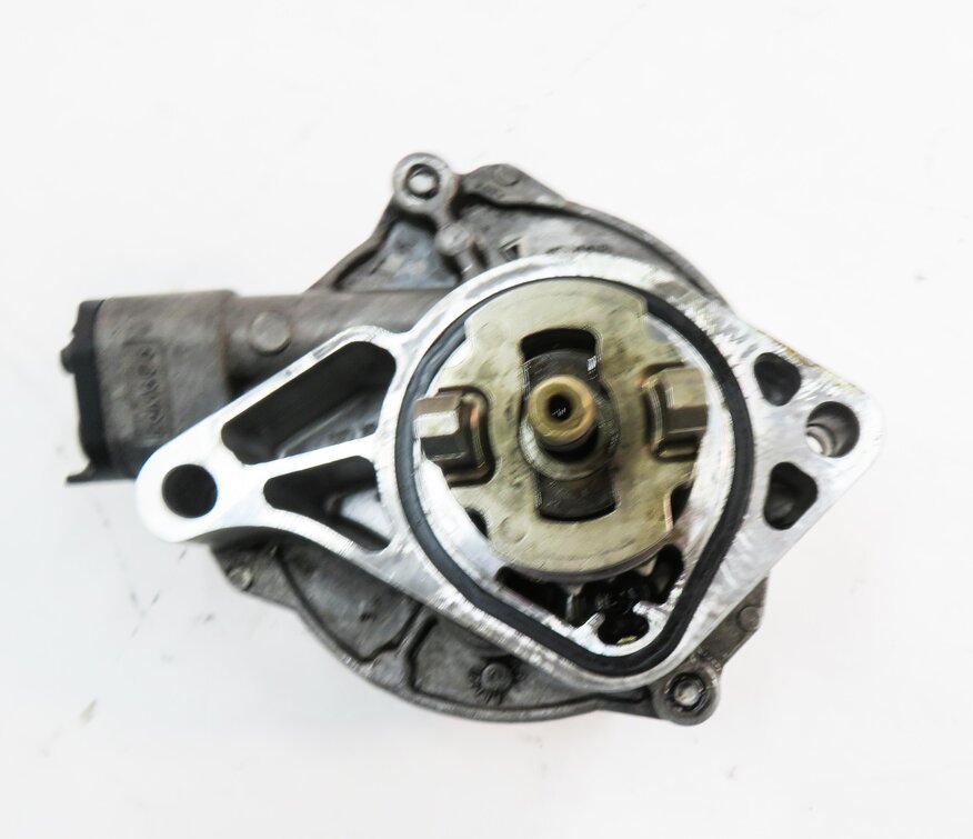Thumbnail 5: 2010-2019 RANGE ROVER SPORT LR4 JAGUAR XE XF XK - 3.0L / 5.0L BRAKE VACUUM PUMP