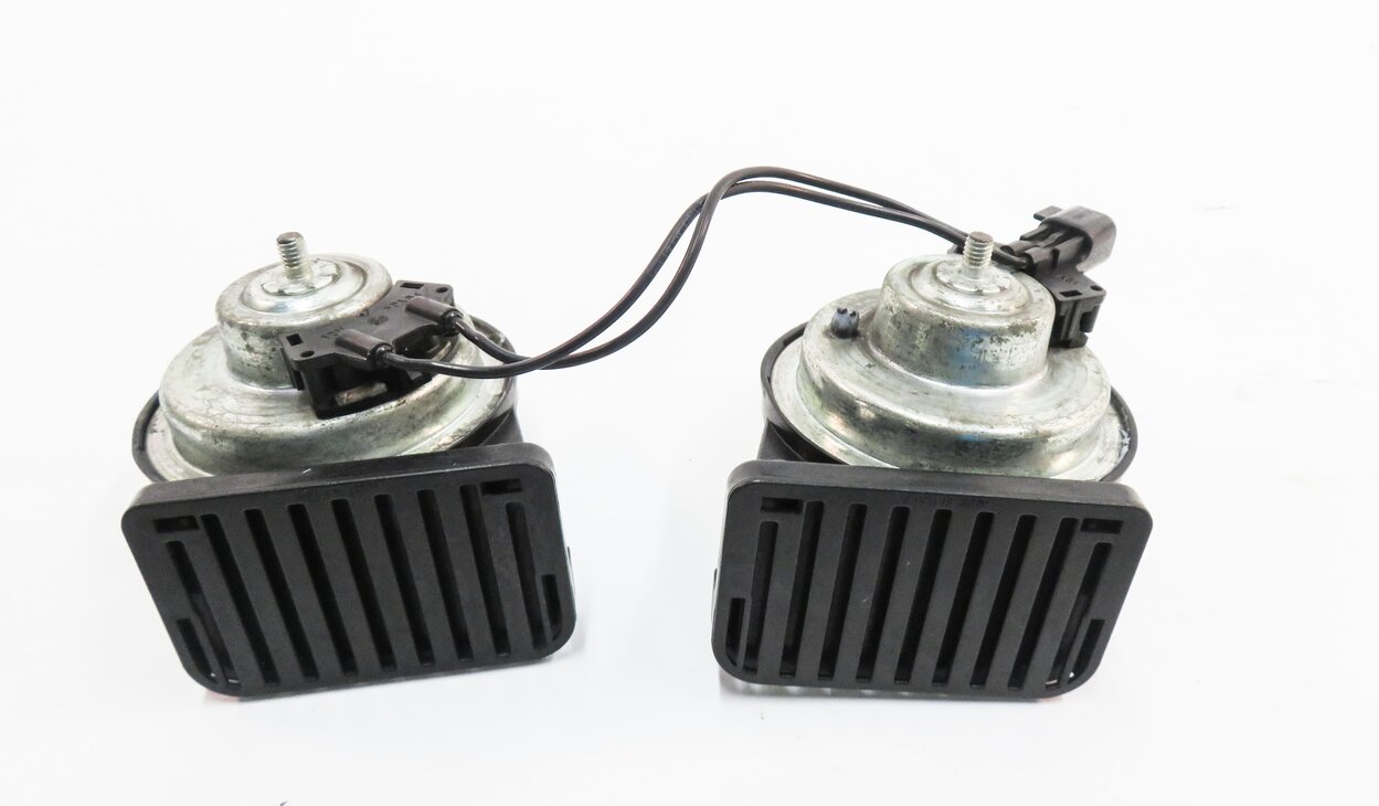Thumbnail 6: 2010-2016 LAND ROVER LR4 - RANGE ROVER SPORT (L320) HIGH & LOW TONE HORN SET-2