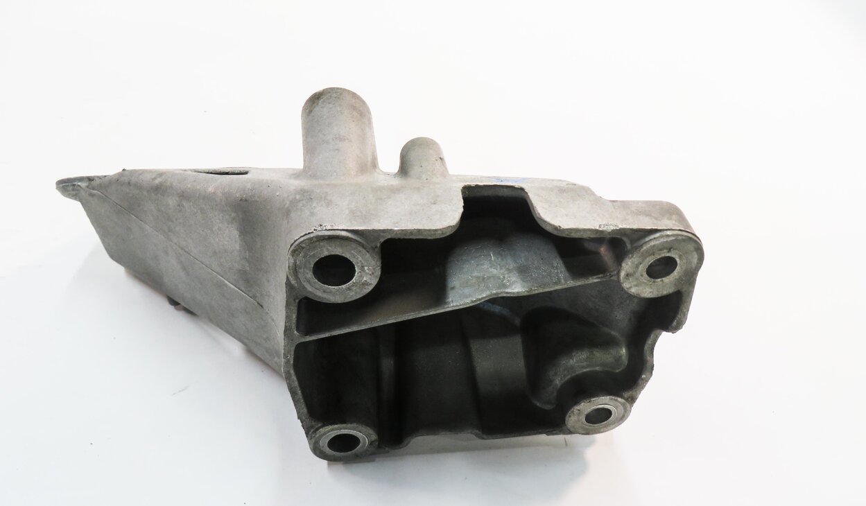 Thumbnail 5: 2011 RANGE ROVER SPORT (L320) 5.0L AJ133 V8 ENGINE - MOTOR MOUNT BRACKET SET-2