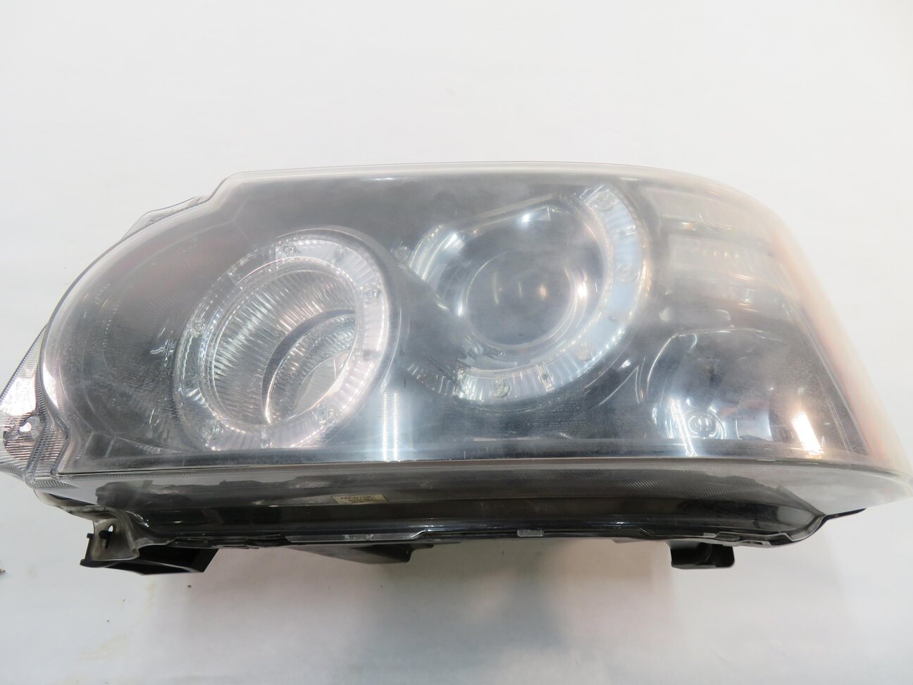 Thumbnail 4: 2010-2011 RANGE ROVER SPORT (L320) LEFT DRIVER HID ADAPTIVE XENON HEADLIGHT LAMP