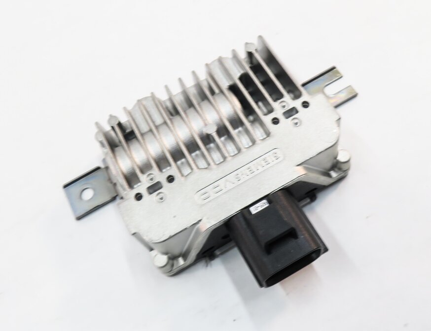 Thumbnail 1: 2010-2015 RANGE ROVER SPORT EVOQUE LR2 LR4 (L320 L538) FUEL PUMP CONTROL MODULE
