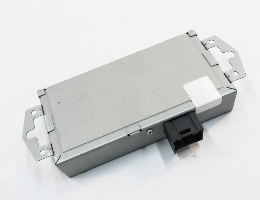 Thumbnail 1: 10-14 LAND ROVER LR4 - RANGE ROVER SPORT (L320 L322) i-POD USB INTERFACE MODULE