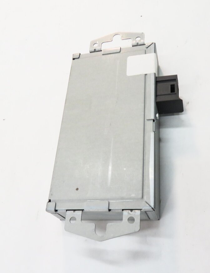 Thumbnail 3: 10-14 LAND ROVER LR4 - RANGE ROVER SPORT (L320 L322) i-POD USB INTERFACE MODULE