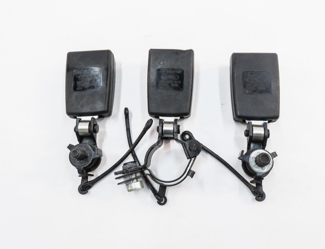 Thumbnail 5: 2011 RANGE ROVER SPORT (L320) REAR 2nd ROW SEAT SEATBELT BUCKLE RECEIVER SET