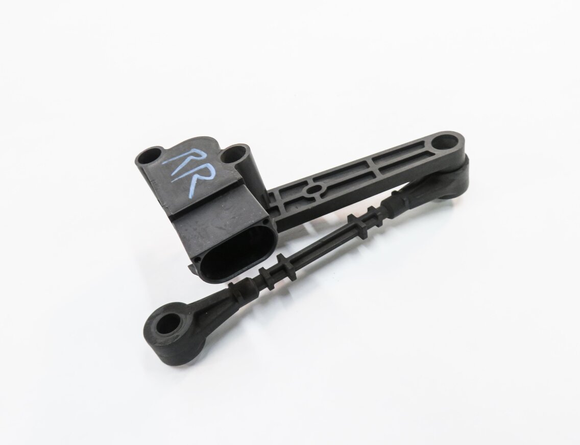 11 RANGE ROVER SPORT (L320) RIGHT PASSENGER REAR SUSPENSION HEIGHT LEVEL SENSOR