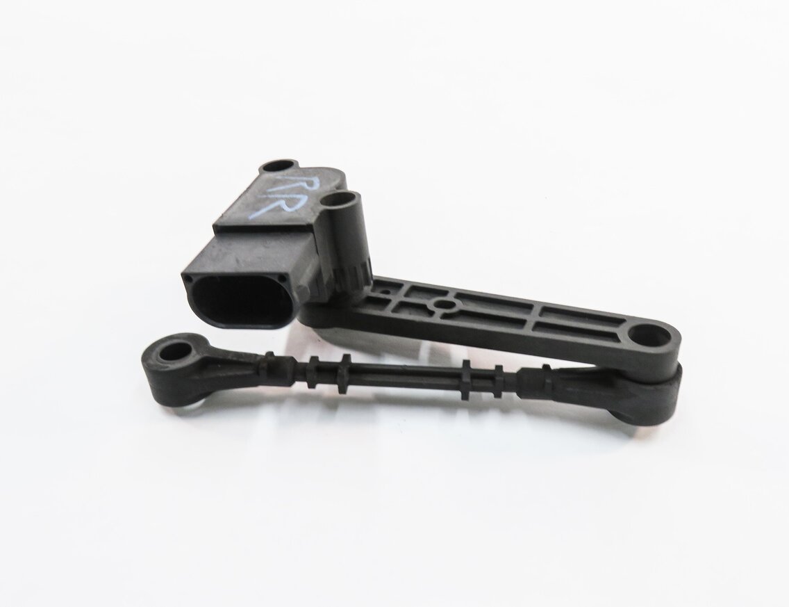 Thumbnail 2: 11 RANGE ROVER SPORT (L320) RIGHT PASSENGER REAR SUSPENSION HEIGHT LEVEL SENSOR