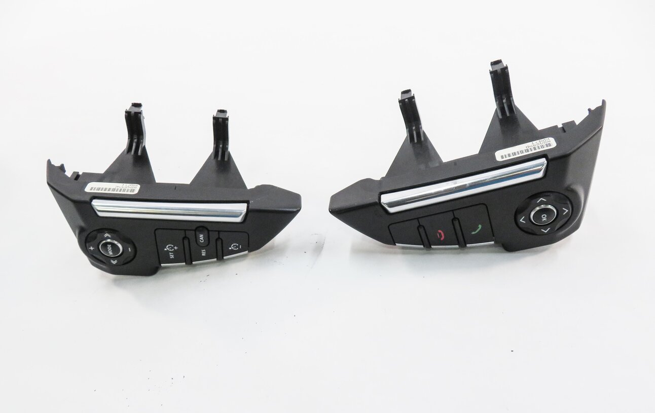 Thumbnail 1: 2011 RANGE ROVER SPORT (L320) STEERING WHEEL CRUISE CONTROL SWITCH BUTTON SET