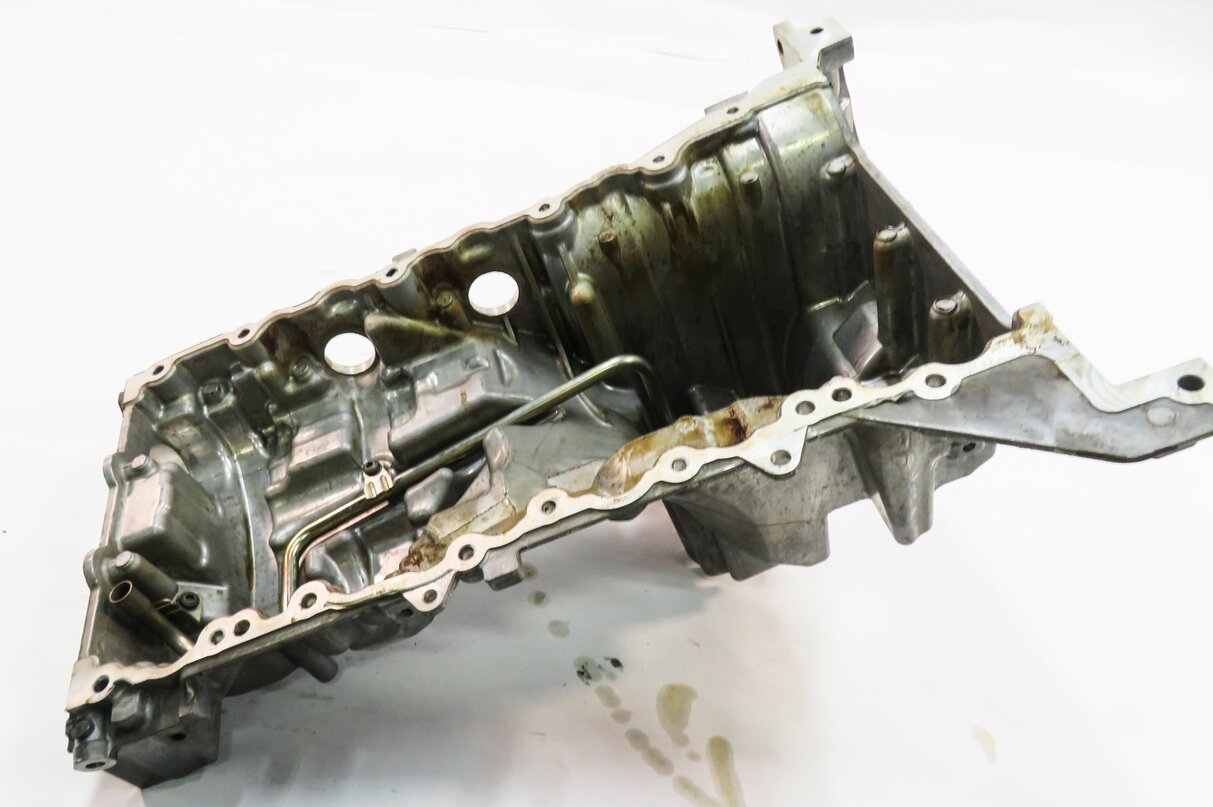 Thumbnail 1: 10-17 RANGE ROVER SPORT (L320 L494 L405) 3.0L / 5.0L ENGINE MOTOR OIL FLUID PAN