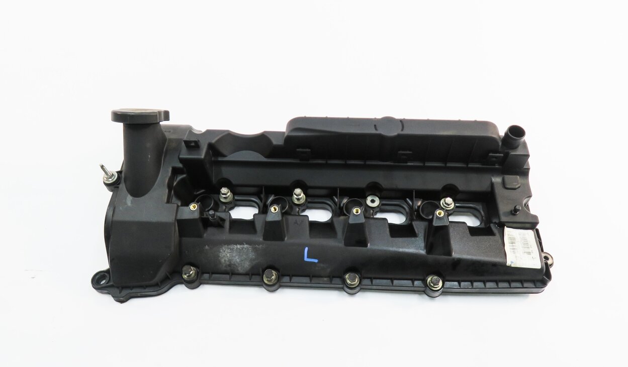 Thumbnail 2: 2010-2018 RANGE ROVER SPORT (L320 L322 L494 L405) 5.0L V8 - LEFT VALVE COVER