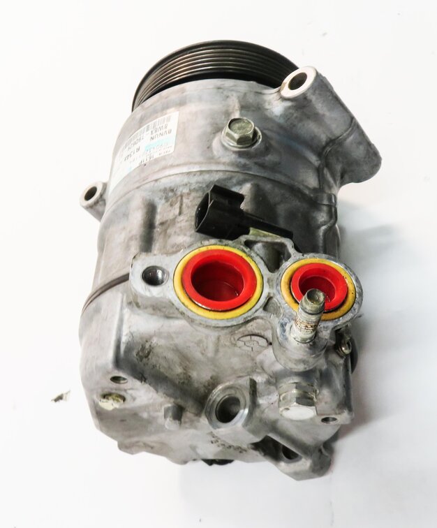 Thumbnail 3: 10-13 LAND ROVER LR4 / RANGE ROVER SPORT - AIR CONDITIONING A/C COMPRESSOR PUMP