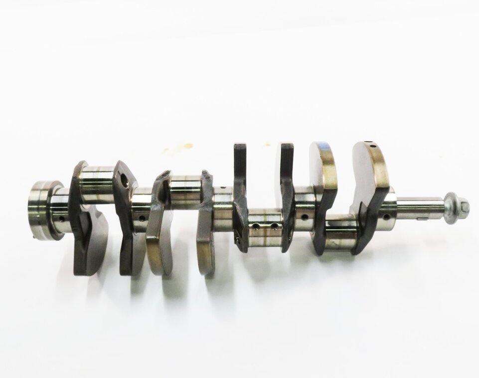 Thumbnail 1: 2011 PORSCHE CAYENNE (958) 4.8L M48.02 V8 ENGINE - CRANKSHAFT CRANK SHAFT