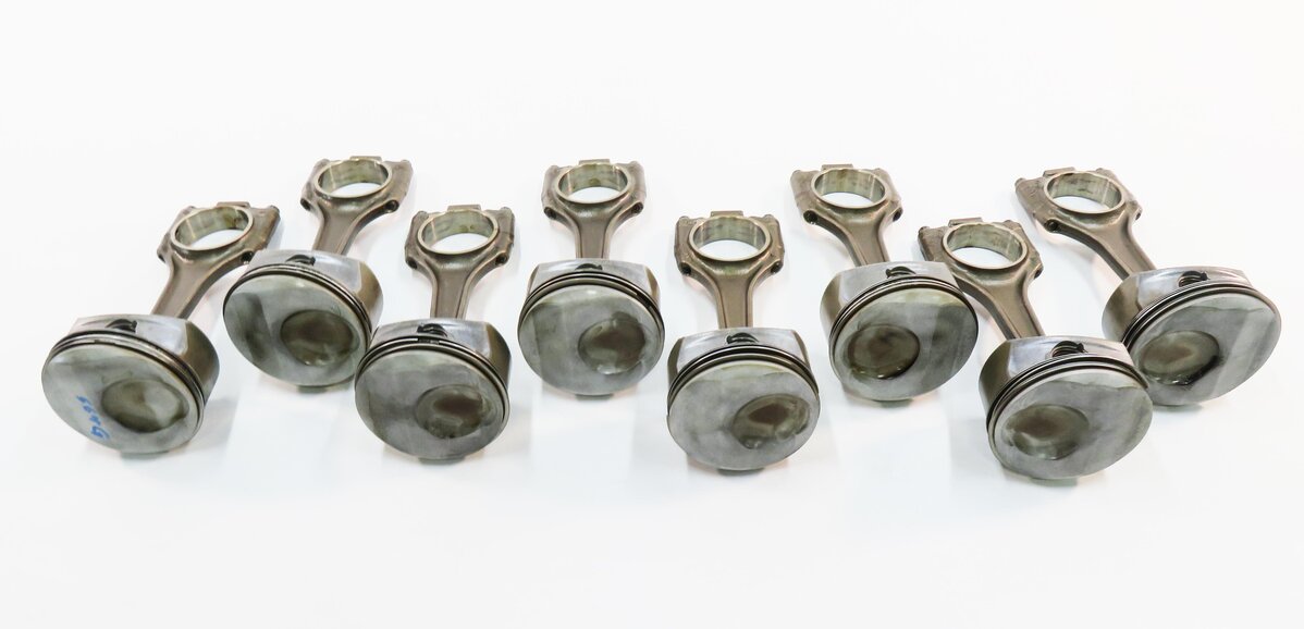 Thumbnail 1: 08-12 PORSCHE CAYENNE PANAMERA (958 970) 3.6L M46 / 4.8L M48 ENGINE PISTON SET