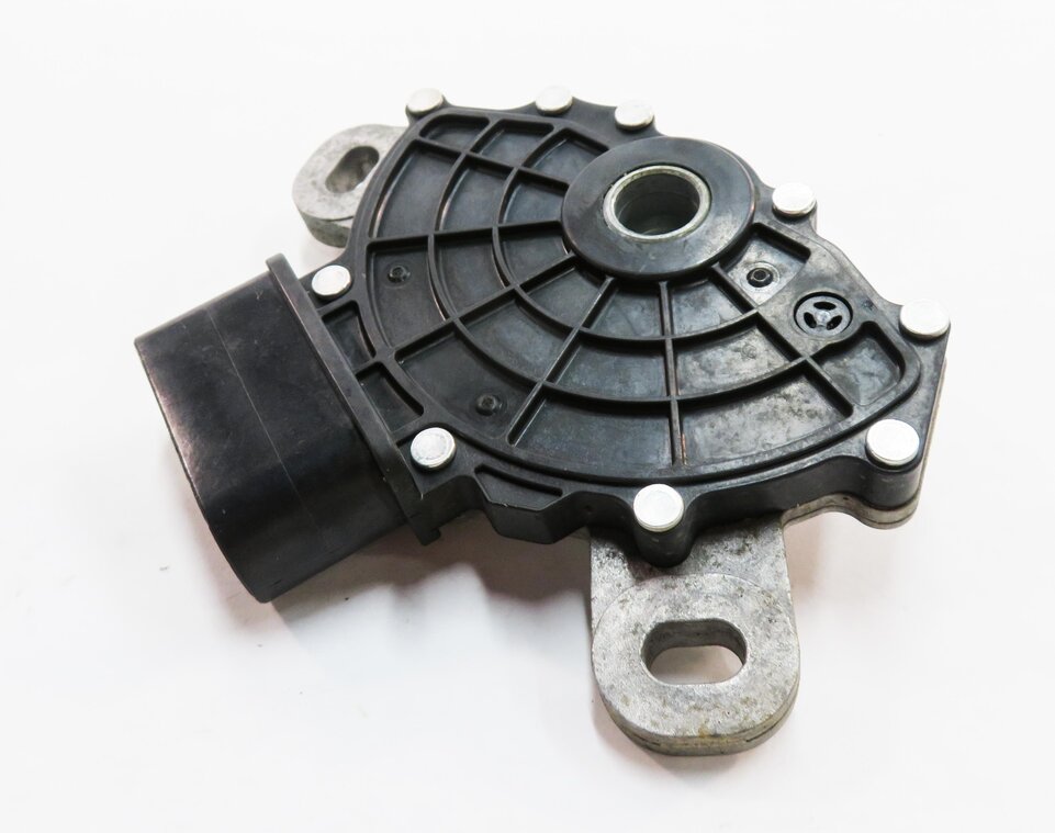 Thumbnail 3: 2011 PORSCHE CAYENNE (958) A/T TRANSMISSION NEUTRAL SAFETY RANGE SWITCH