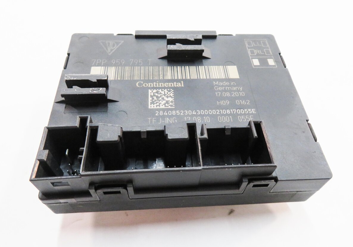 Thumbnail 2: 2011 PORSCHE CAYENNE (958) RIGHT REAR DOOR CONTROL MODULE