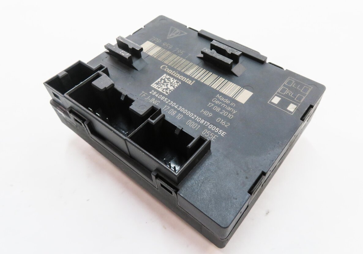 Thumbnail 3: 2011 PORSCHE CAYENNE (958) RIGHT REAR DOOR CONTROL MODULE