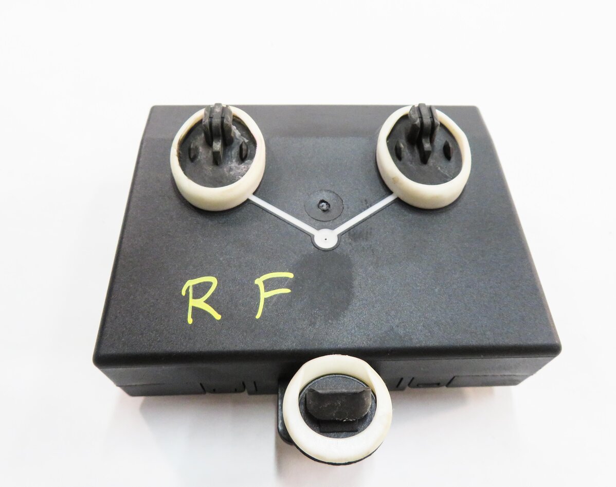 Thumbnail 5: 2011 PORSCHE CAYENNE (958) RIGHT FRONT PASSENGER DOOR CONTROL MODULE