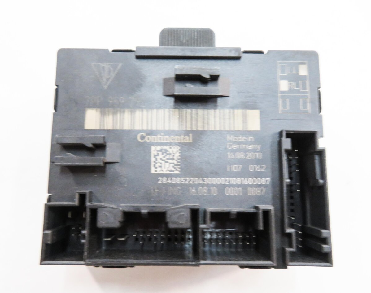 Thumbnail 6: 2011 PORSCHE CAYENNE (958) RIGHT FRONT PASSENGER DOOR CONTROL MODULE