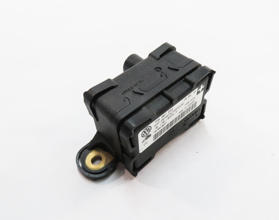 Thumbnail 1: 2011 PORSCHE CAYENNE (958) YAW SPEED ACCELERATION ROTATION STABILITY SENSOR