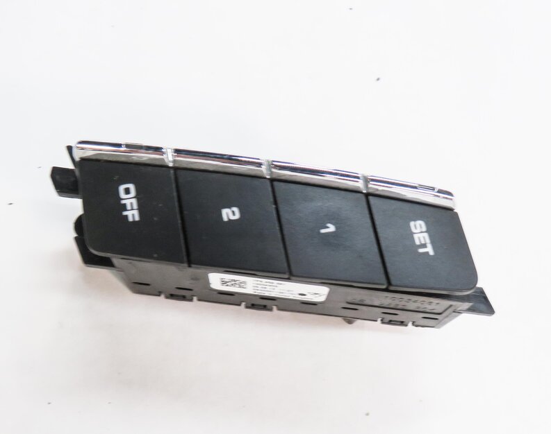 Thumbnail 4: 2011 PORSCHE CAYENNE (958) LEFT FRONT DRIVER MEMORY SEAT SWITCH BUTTON PANEL