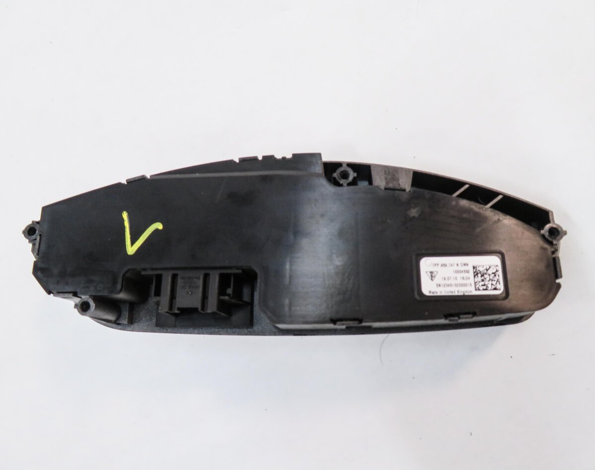 Thumbnail 7: 2011 PORSCHE CAYENNE (958) LEFT FRONT DRIVER POWER SEAT ADJUSTMENT SWITCH