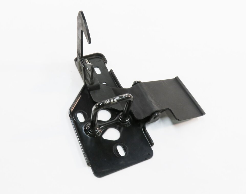 2011 PORSCHE CAYENNE (958) FRONT HOOD SAFETY LATCH CATCH HOOK RELEASE LEVER