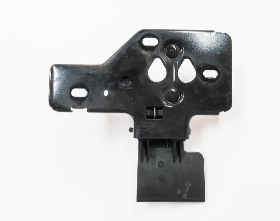 Thumbnail 6: 2011 PORSCHE CAYENNE (958) FRONT HOOD SAFETY LATCH CATCH HOOK RELEASE LEVER