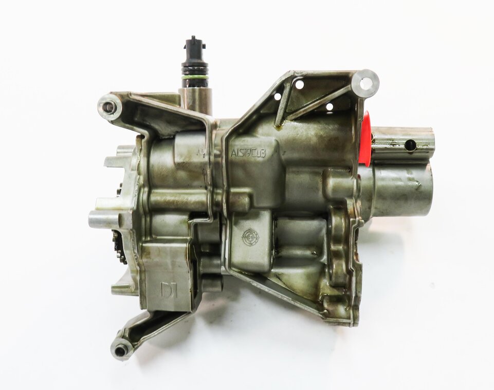 Thumbnail 5: 2011 PORSCHE CAYENNE (958) 4.8L M48.02 V8 ENGINE - OIL PUMP