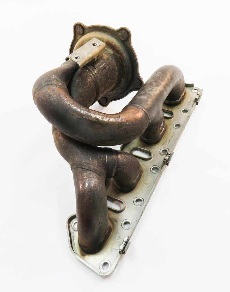 Thumbnail 5: 2008-2014 PORSCHE CAYENNE (958) 4.8L V8 *NON TURBO* ENGINE EXHAUST MANIFOLD SET