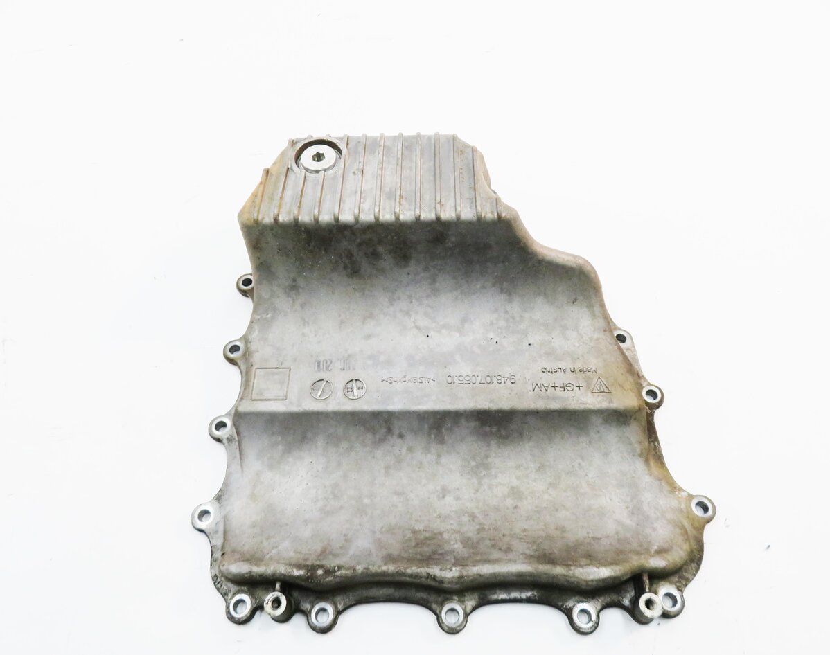 Thumbnail 5: 2011-2018 PORSCHE CAYENNE (958) 4.8L M48 V8 ENGINE - LOWER OIL PAN SUMP