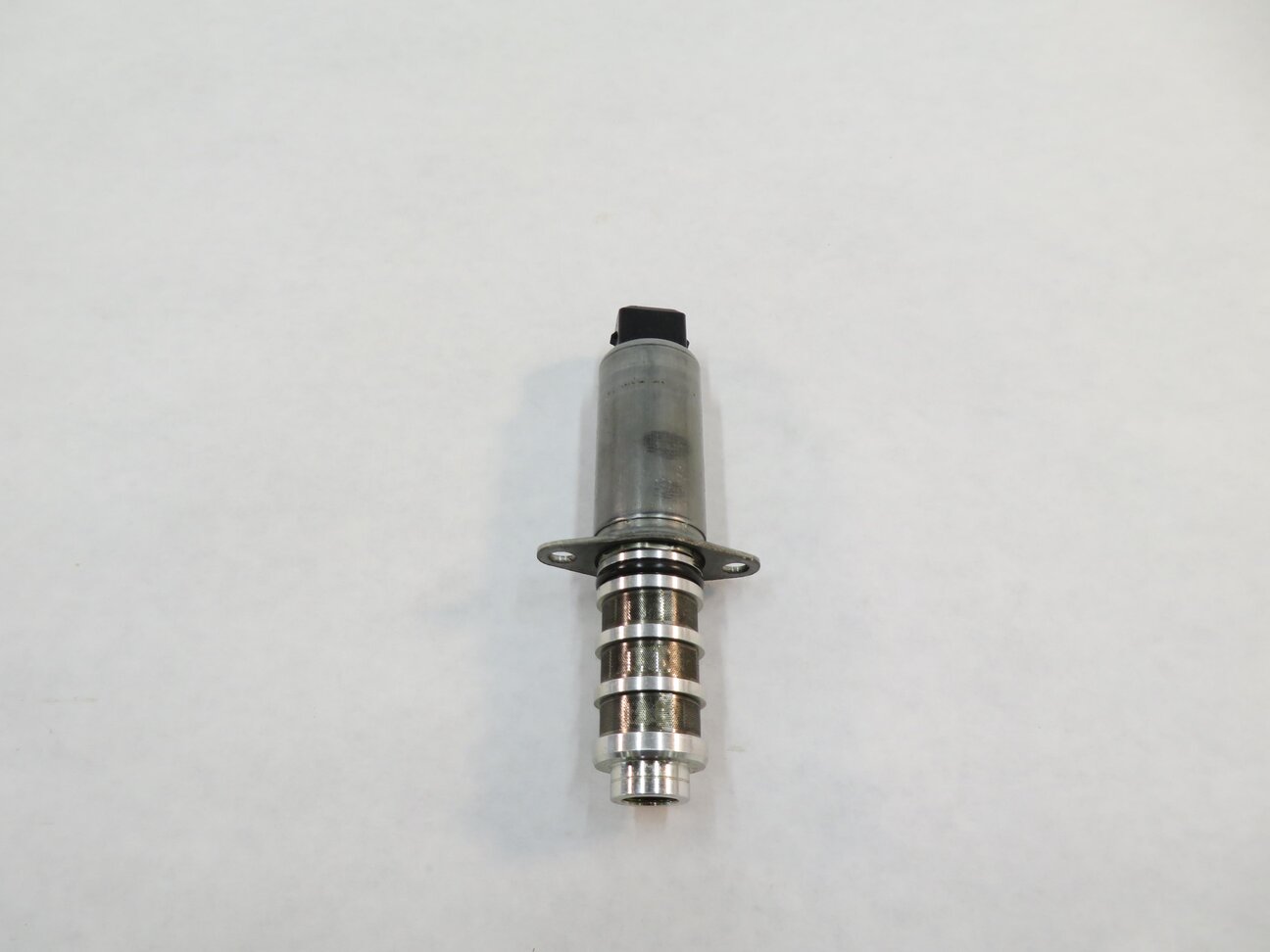 Thumbnail 5: 2011 PORSCHE CAYENNE (958) 4.8L V8 ENGINE - VVT CAM CAMSHAFT TIMING SOLENOID