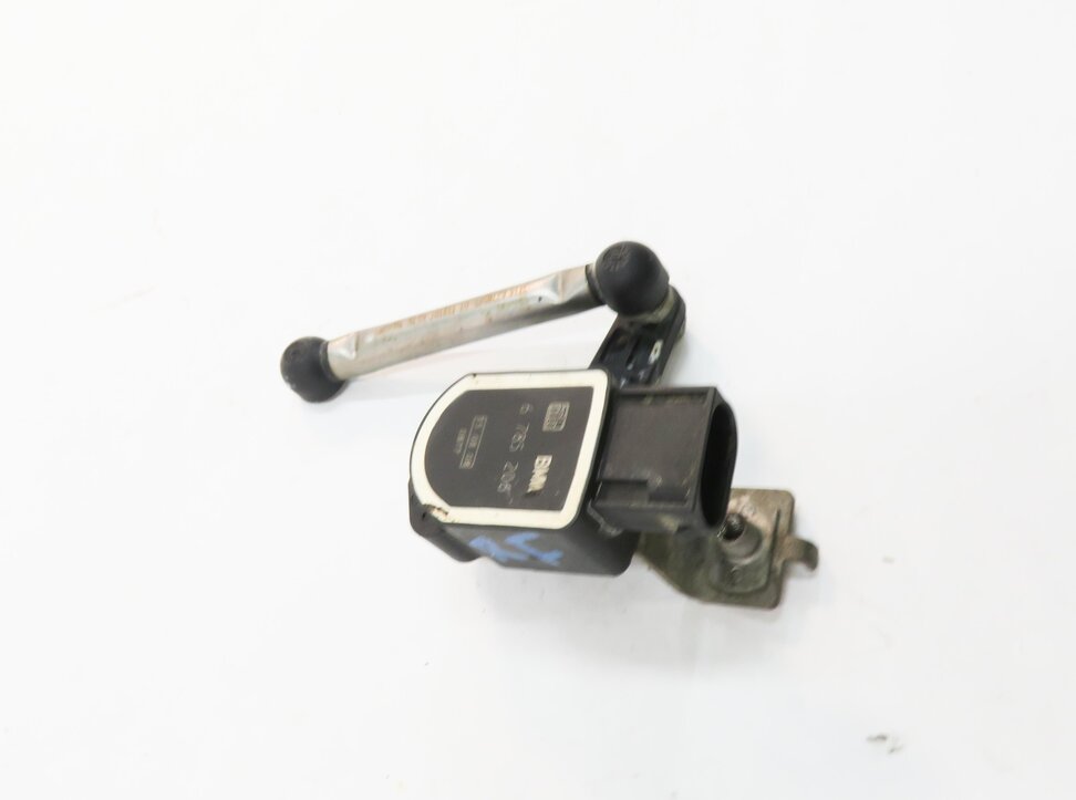 Thumbnail 3: 2009 BMW X6 (E71) RIGHT FRONT PASSENGER SUSPENSION HEIGHT LEVEL SENSOR