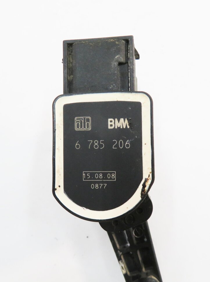 Thumbnail 7: 2009 BMW X6 (E71) RIGHT FRONT PASSENGER SUSPENSION HEIGHT LEVEL SENSOR