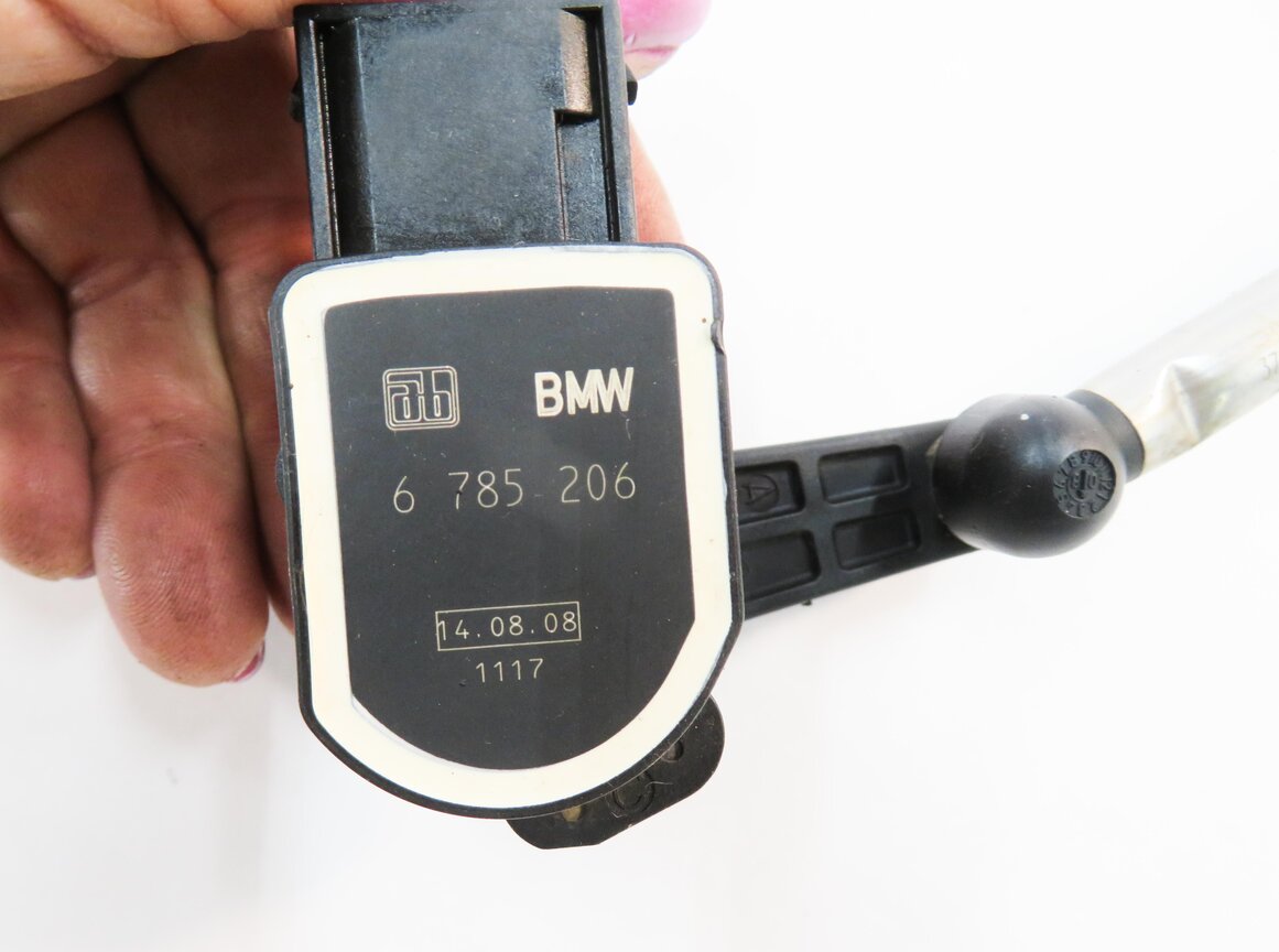 Thumbnail 6: 2009 BMW X6 (E71) LEFT FRONT DRIVER SUSPENSION HEIGHT LEVEL SENSOR