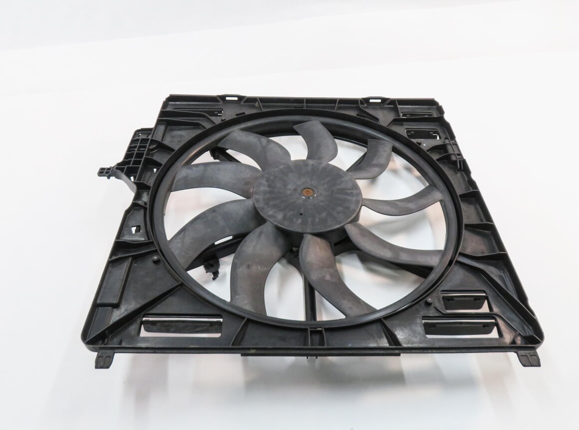 Thumbnail 2: 2008-2014 BMW X5 X5M X6 X6M (E70 E71) 850 WATT RADIATOR COOLING FAN ASSEMBLY