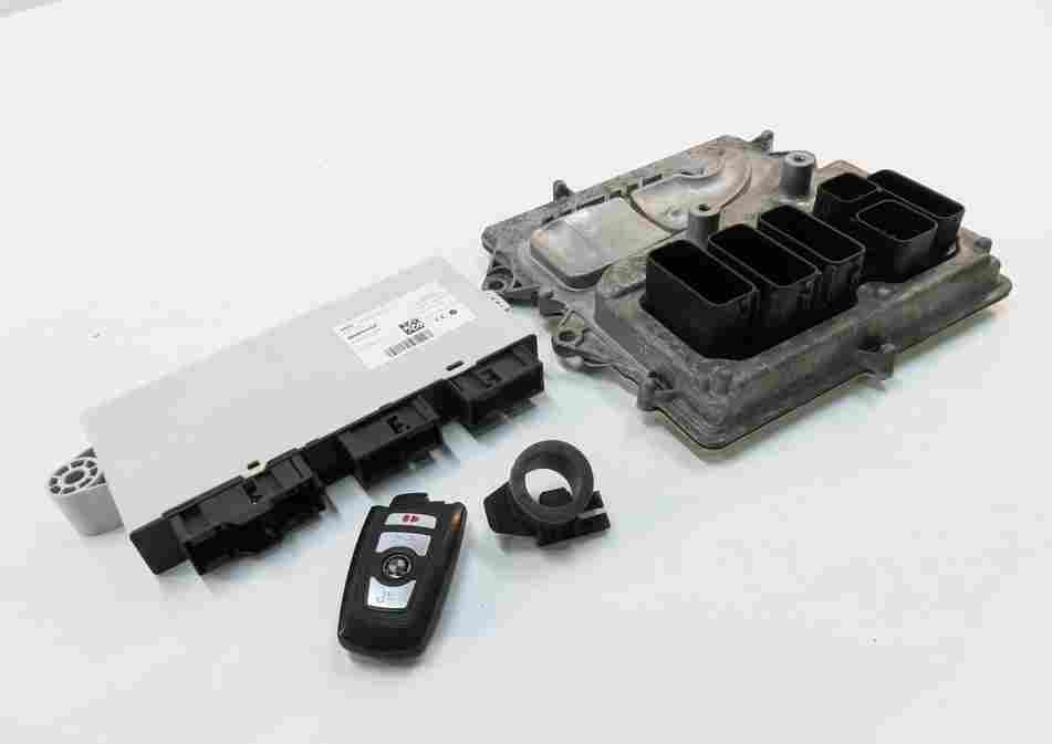 2015 BMW 535i (F10) 3.0L N55 ENGINE ECM DME CAS 4 IMMOBILIZER MODULE KEY SET