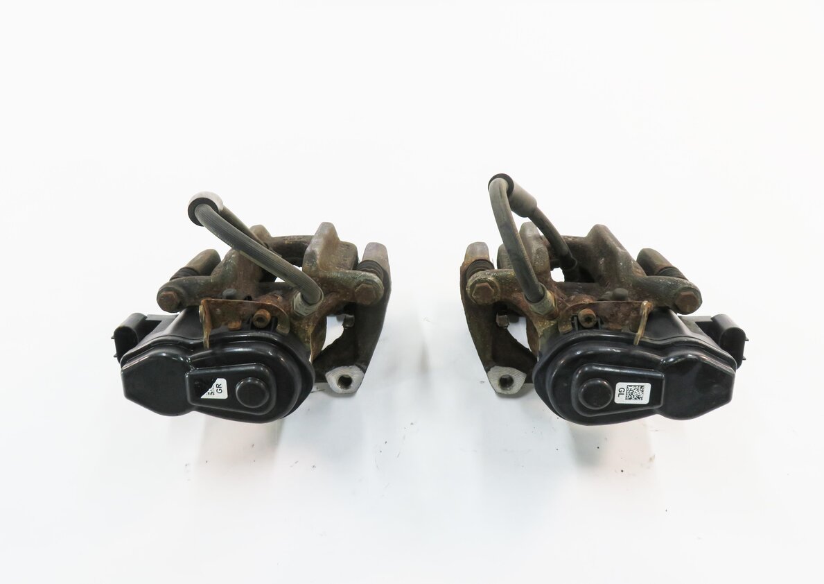 Thumbnail 5: 2011-2016 BMW 528i 535i ACTIVEHYBRID-5 (F10) REAR ABS DISC BRAKE CALIPER SET-2