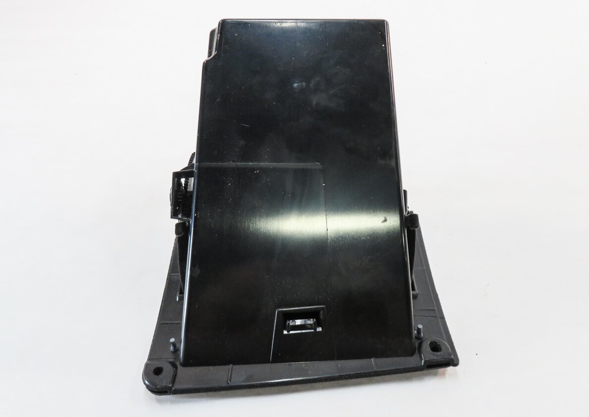 Thumbnail 7: 2015 BMW 535i (F10) LEFT FRONT DRIVER DASH STORAGE COMPARTMENT BOX (BLACK)