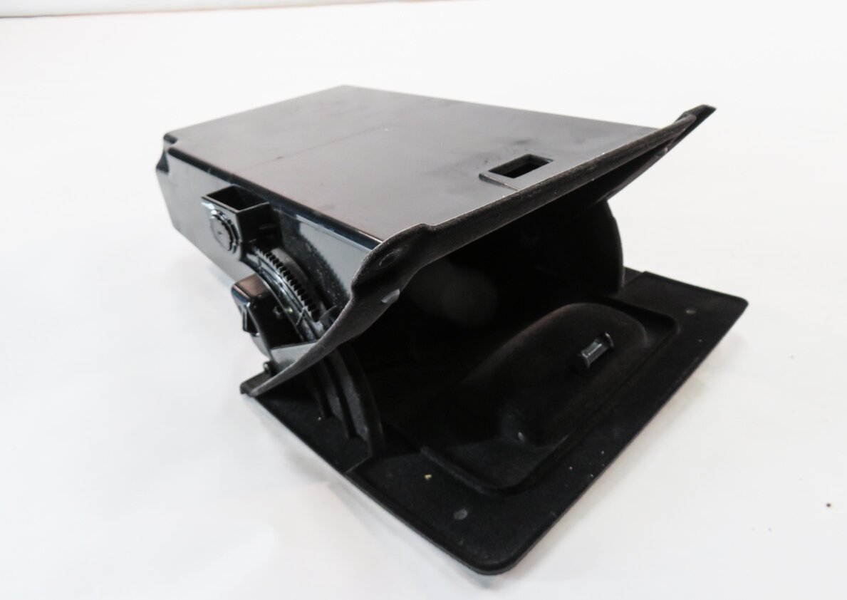 Thumbnail 9: 2015 BMW 535i (F10) LEFT FRONT DRIVER DASH STORAGE COMPARTMENT BOX (BLACK)