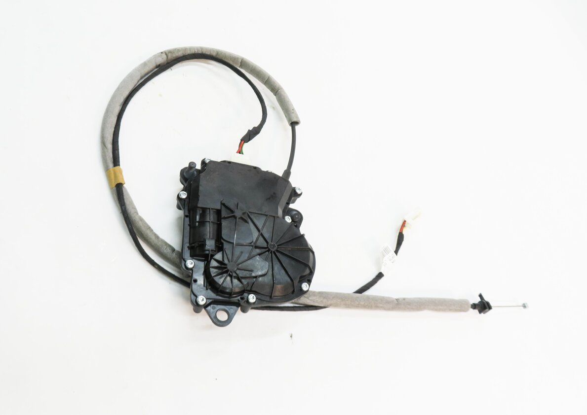 Thumbnail 3: 2015 BMW 535i (F10) REAR TRUNK LOCK LATCH ACTUATOR SOFT CLOSE MOTOR