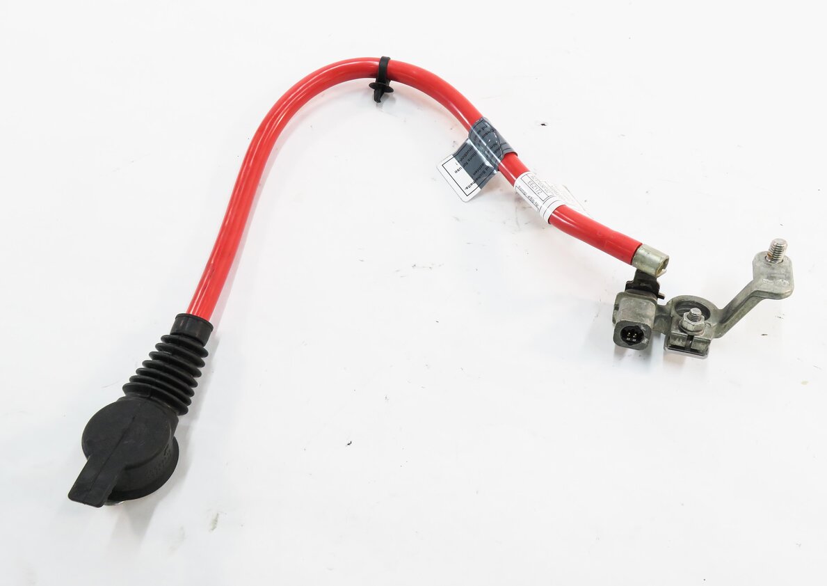 Thumbnail 5: 2015 BMW 535i (F10) POSITIVE BATTERY CABLE SRS