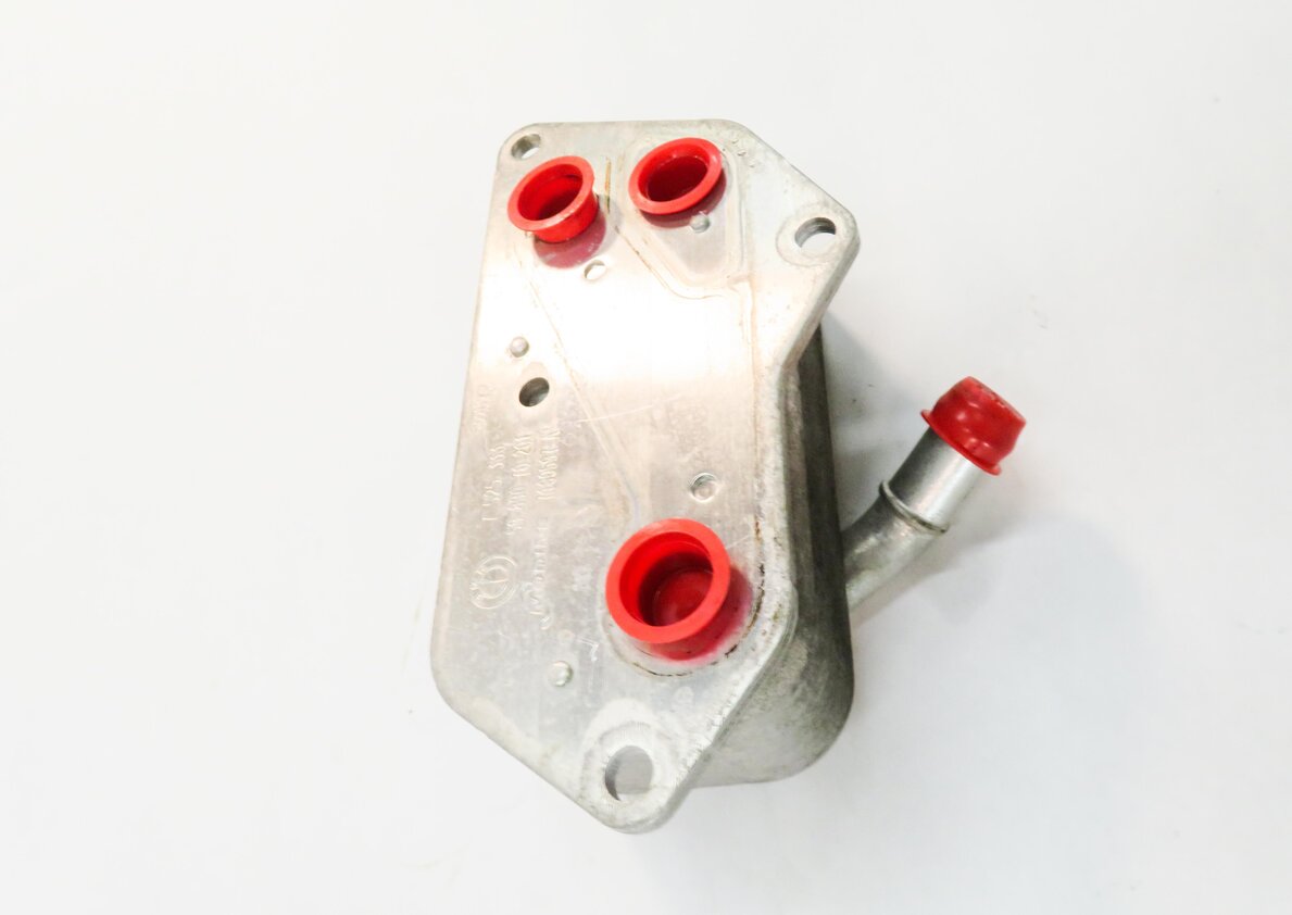 Thumbnail 4: 2015 BMW 535i (F10) 3.0L N55 TURBO ENGINE - OIL COOLER